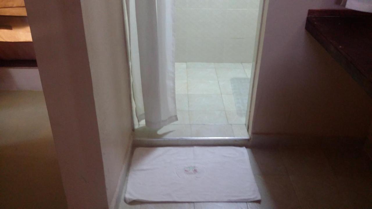 Maili Saba Camp Villa Nakuru Bagian luar foto