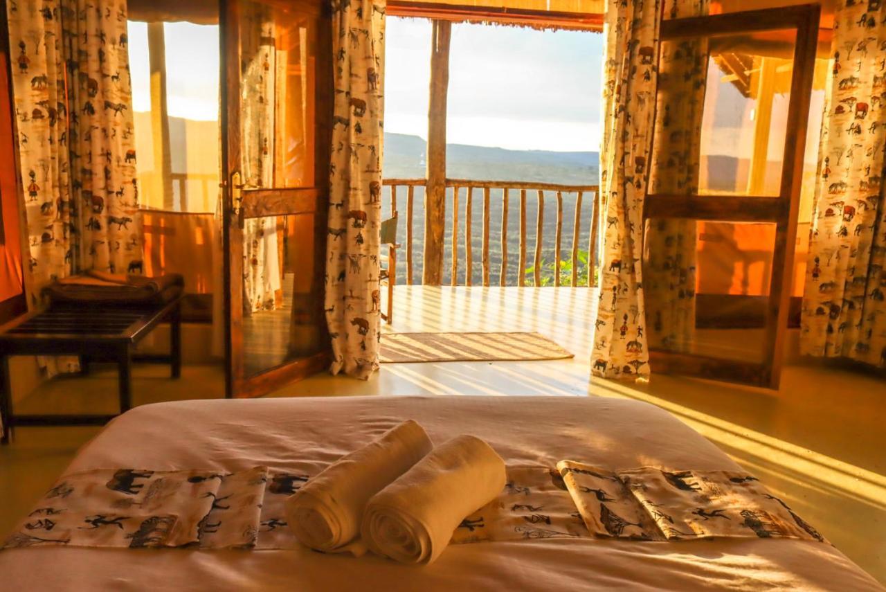 Maili Saba Camp Villa Nakuru Bagian luar foto