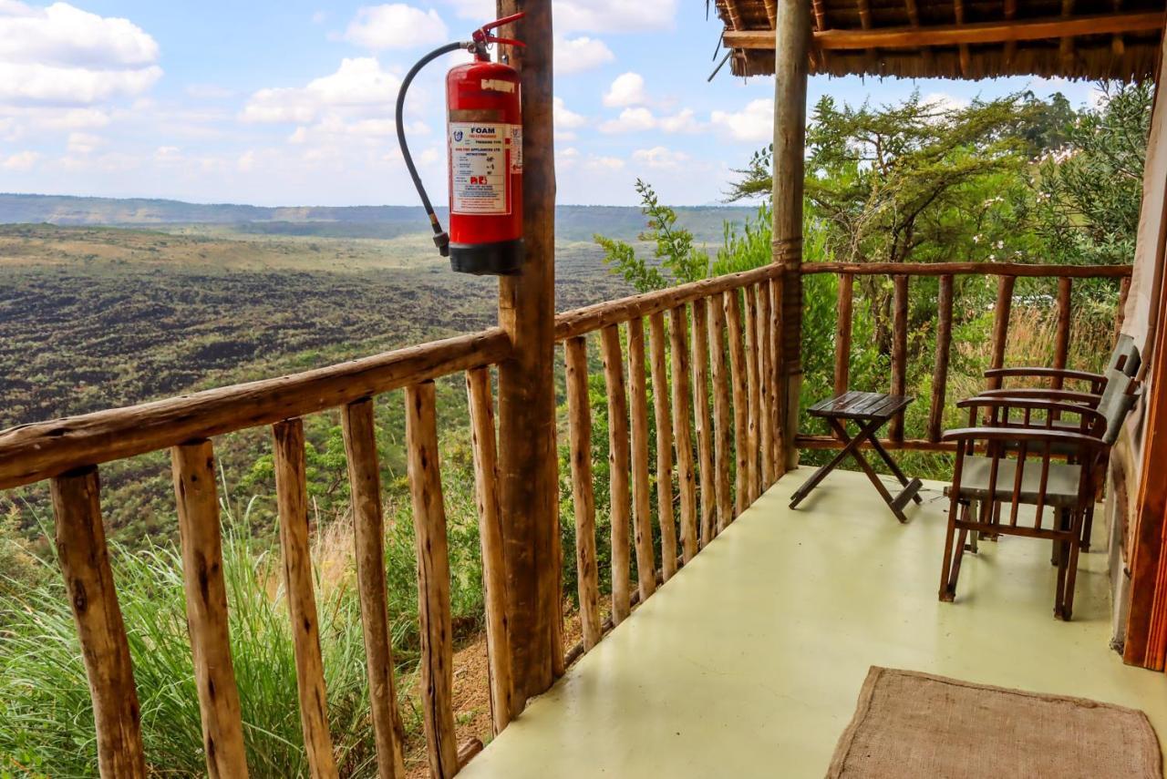 Maili Saba Camp Villa Nakuru Bagian luar foto