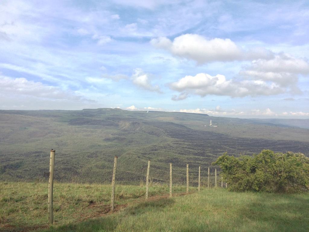 Maili Saba Camp Villa Nakuru Bagian luar foto